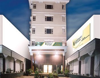 Rukmini Riviera Hotel Hyderabad Bagian luar foto