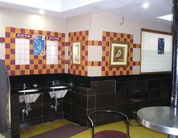 Rukmini Riviera Hotel Hyderabad Bagian luar foto